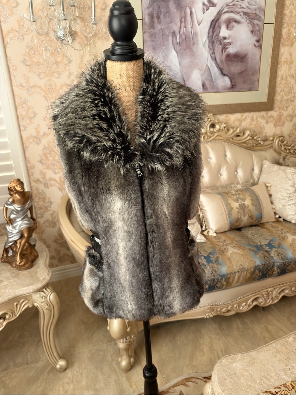 Men's Jackets & Coats Subcategory Identification